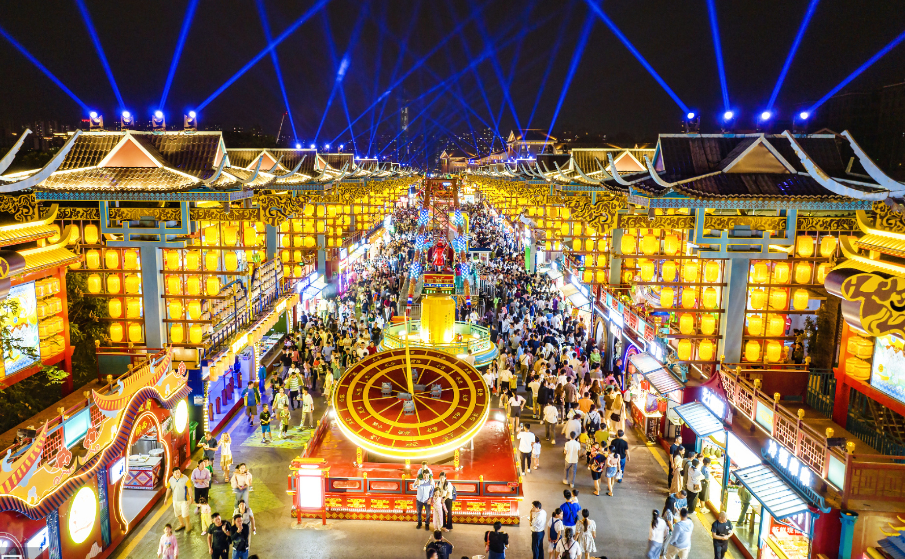 文旅开启“白+黑”模式“夜间游”激发消费新需求