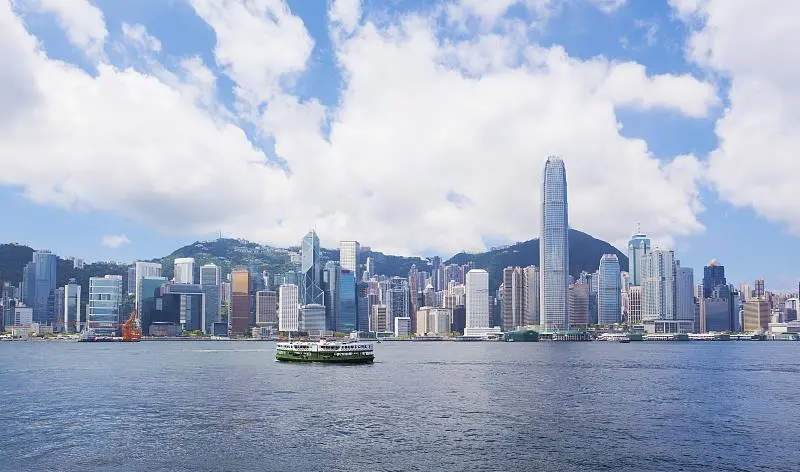 港府:无法无天,强烈打击6名逃英通缉犯