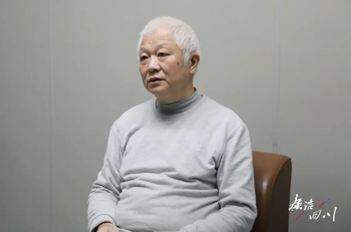 落马干部获刑10年半:曾供养“风水大师”妄想时来运转,还到处巡山找穴
