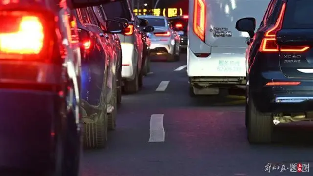 政治局罕见点名,“内卷”应该怎么防?
