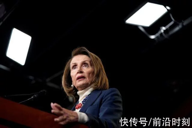 佩洛西新冠确诊仅24小时，美专家发出更可怕信号