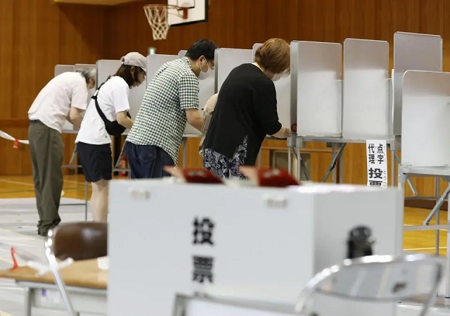 安倍遇刺后的日本选举：其毕生目标有望达成？