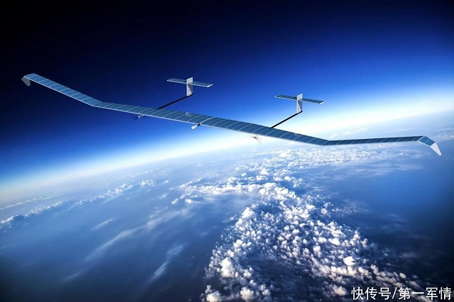中国超大型无人机首飞，可当卫星永不降落，战略意义难以估量