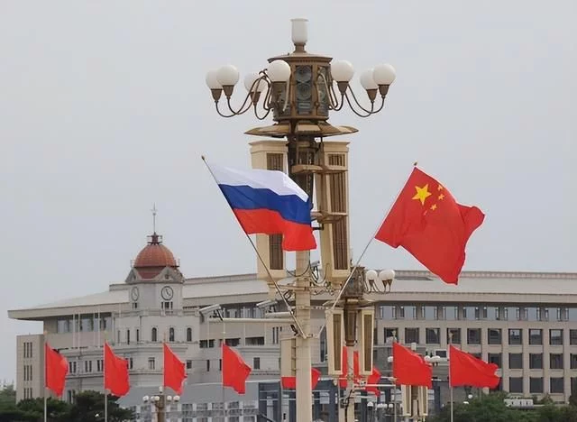 中国的苦心俄方终于理解!再谈结盟时，俄罗斯拿出了难得的谦虚