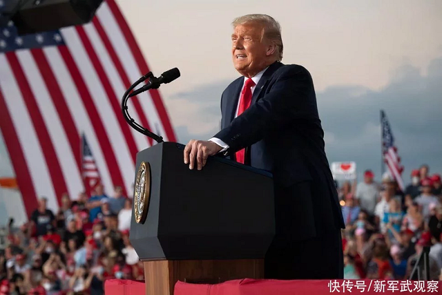 特朗普提前预言美国“亡国”，为重返白宫，连立国之本都敢动摇？