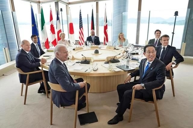 美国带头，七国对华发难，10架专机将抵达中国，东盟做出正确选择