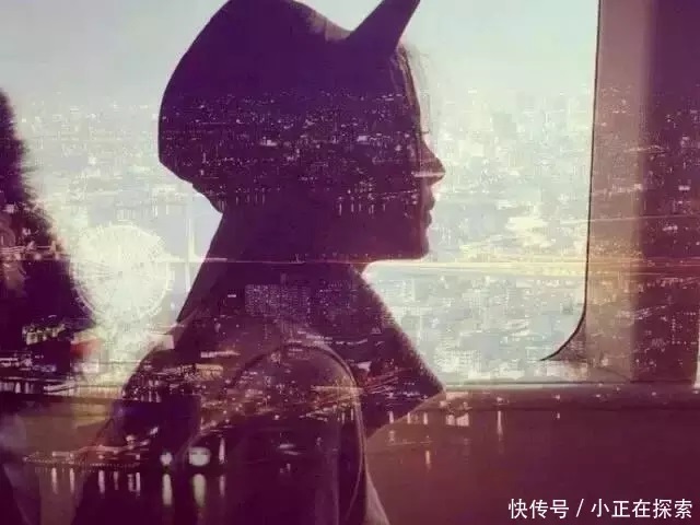 52岁大妈出轨出租司机，出租车内成约会地点，丈夫：难怪天天打的