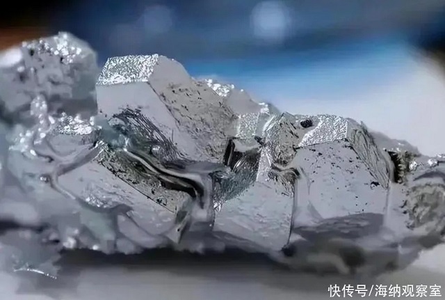 中国新规即将生效，美承认镓告急，主动发出请求，对华围堵遭反噬